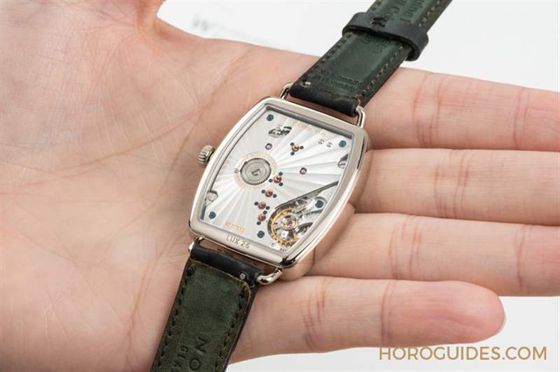 NOMOS Lux白金腕表，一種讓人意猶未盡的氣質美學-復刻表