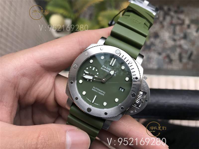 VS廠沛納海pam1055綠海魂復(fù)刻做工怎么樣,別具一格的軍綠色-復(fù)刻表