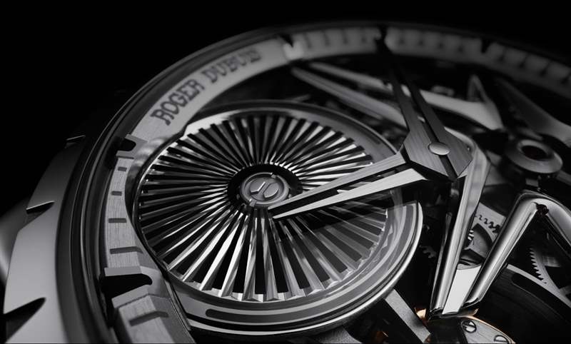 這款自動盤轉起來很迷幻！Roger Dubuis攜手空山基推出Excalibur Sorayama Monobalancier腕表-復刻表