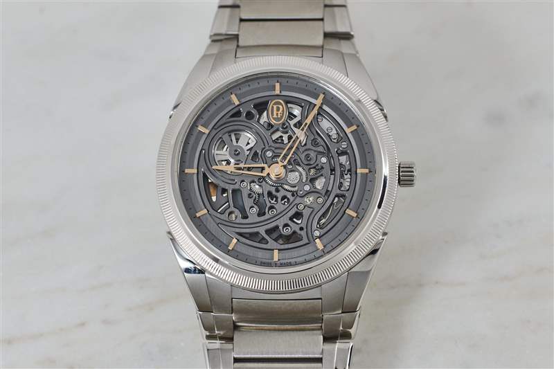 動手帕瑪強尼的新Tonda PF GMT Rattrapante是今年的輕描淡寫-復刻表