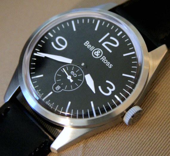 Bell & Ross 2010年復古原裝和軍官手表-復刻表