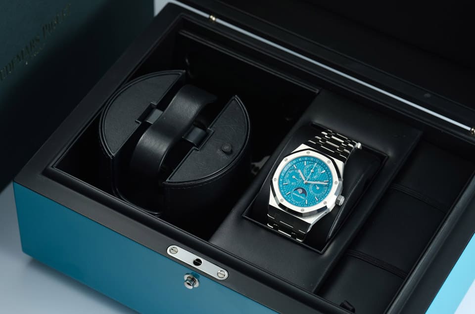 「錯過PP金鷹TIFFANY的人把握機(jī)會」稀有AP皇家橡樹萬年歷開價1500萬臺幣-復(fù)刻表