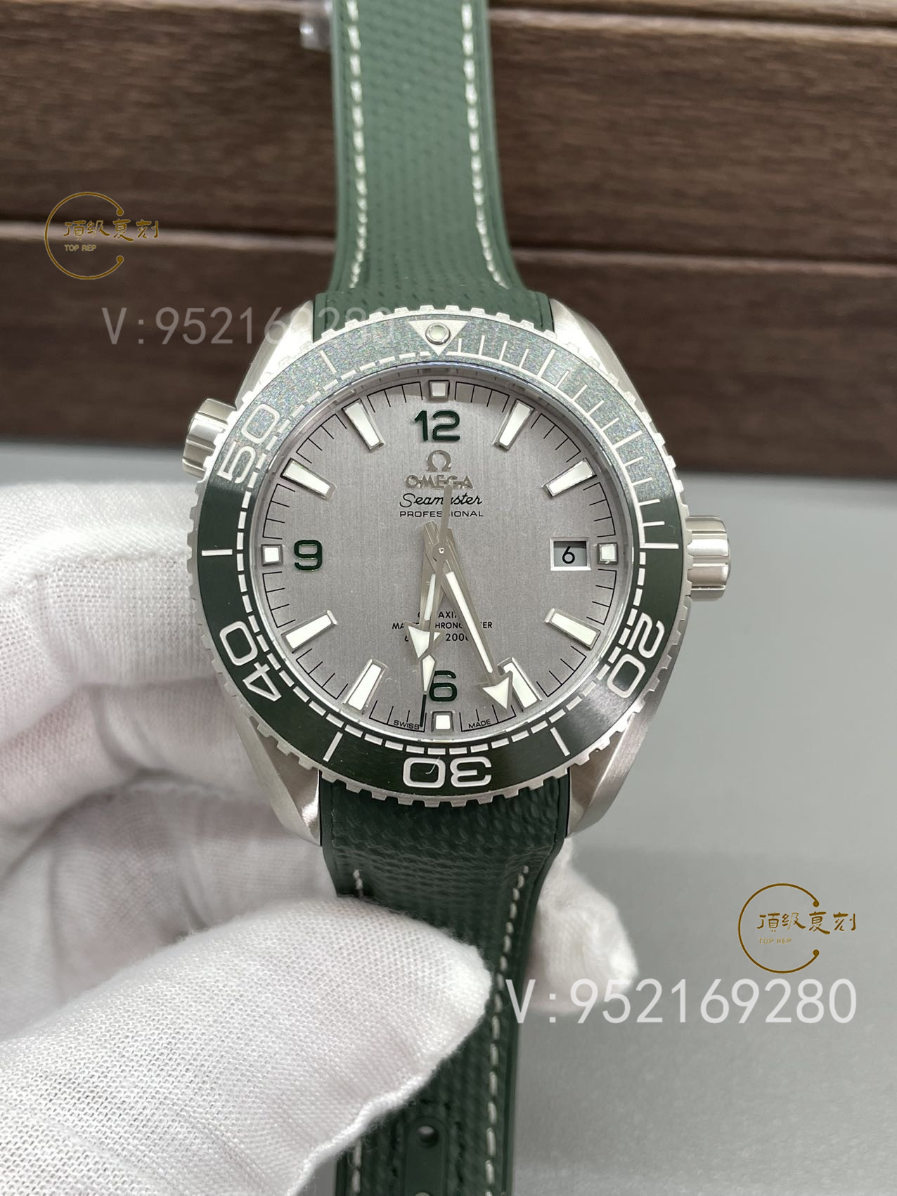 VS廠歐米茄新品海馬600m系列手表綠圈磨砂盤,型號215.32.44.21.06.001-復刻表