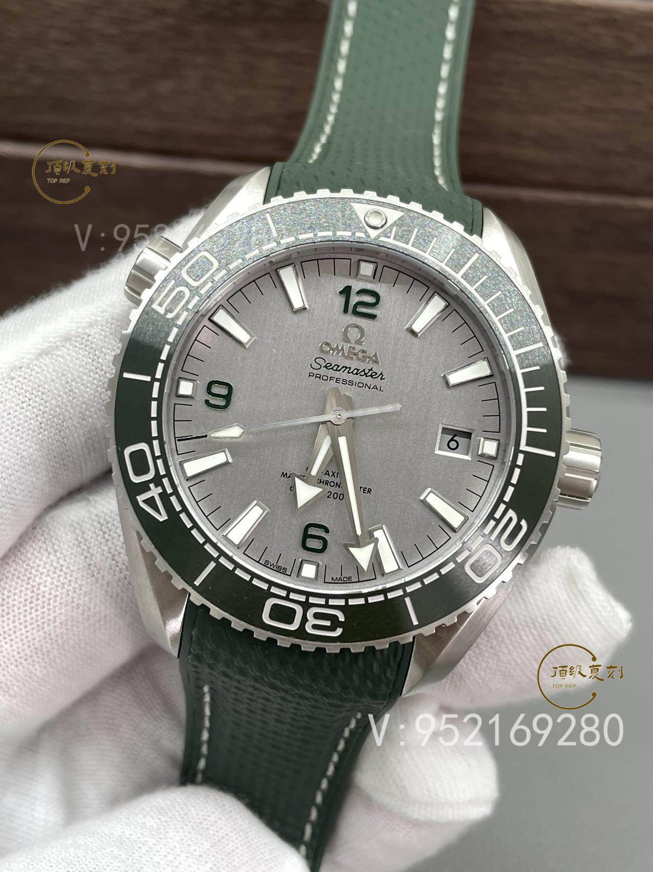 VS廠歐米茄新品海馬600m系列手表綠圈磨砂盤,型號215.32.44.21.06.001-復刻表